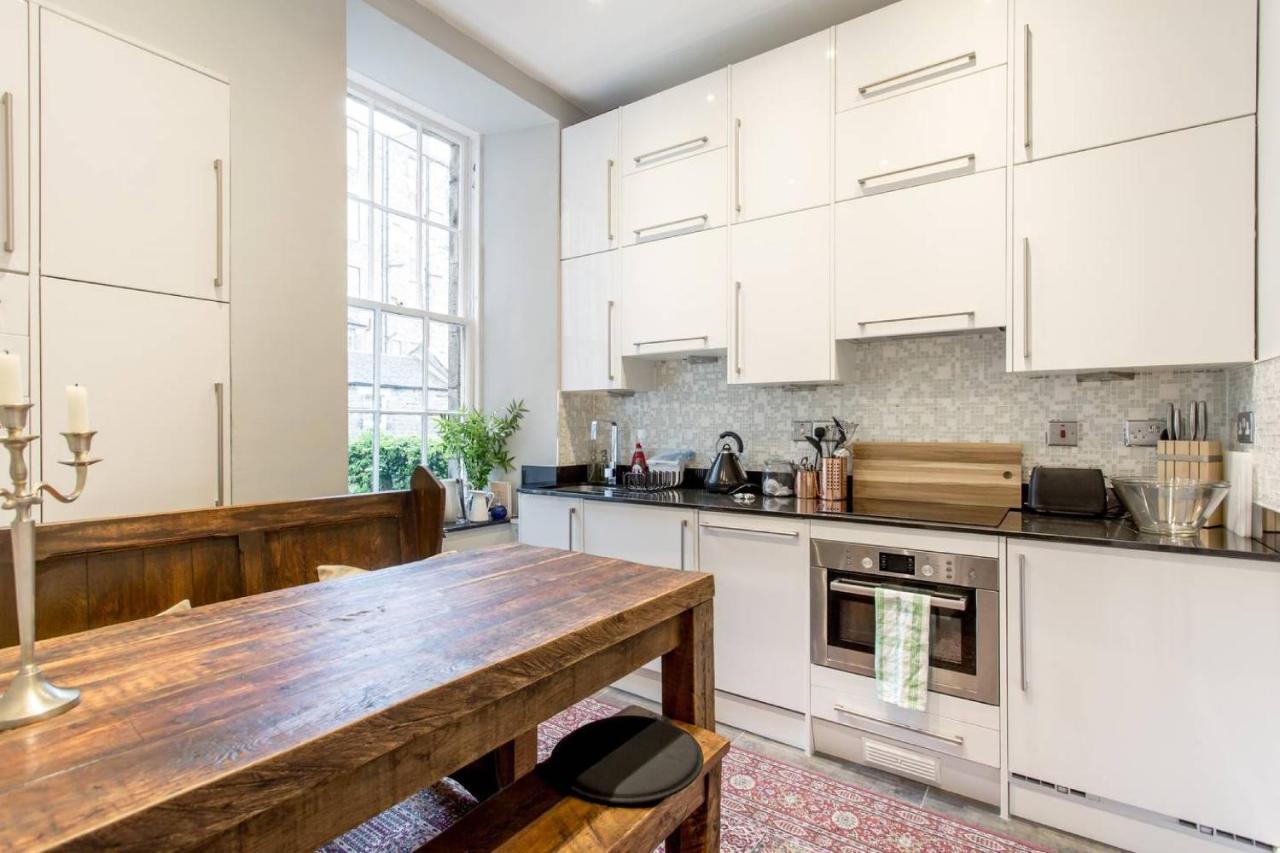 Joivy Converted Flat In Historic Building In New Town Эдинбург Экстерьер фото