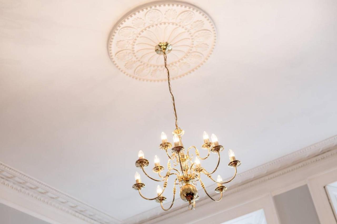 Joivy Converted Flat In Historic Building In New Town Эдинбург Экстерьер фото