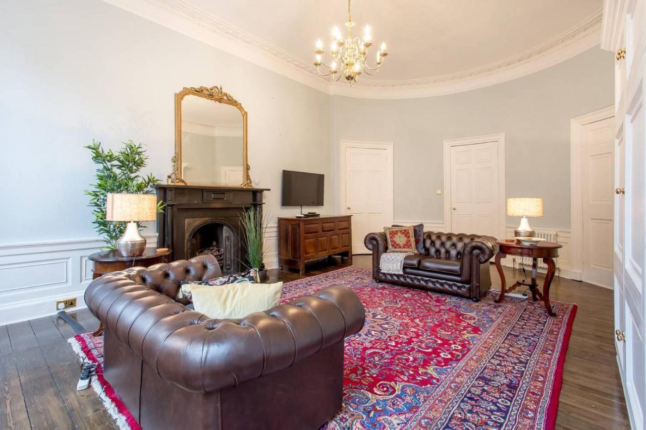 Joivy Converted Flat In Historic Building In New Town Эдинбург Экстерьер фото
